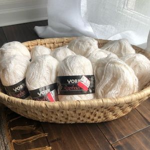 Vtg York Raphael 11 Yarn Skeins 50g Cream White